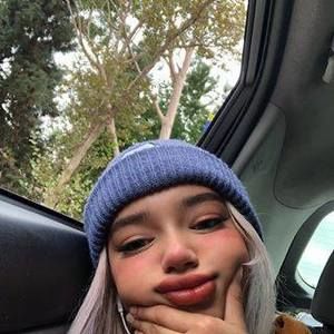 Meet your Posher, Xype